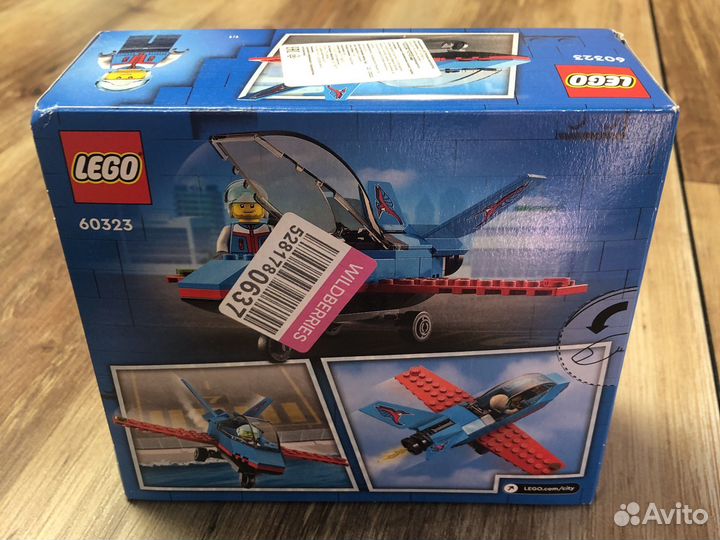 Lego City 60323 самолет