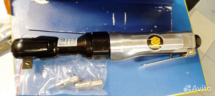 Гайковерт пневм. угловой с трещоткой vorel