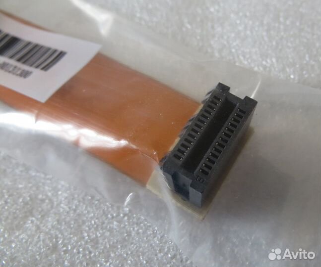 Гибкий SLI-шлейф Asus для nVidia-видеокарт. Новый