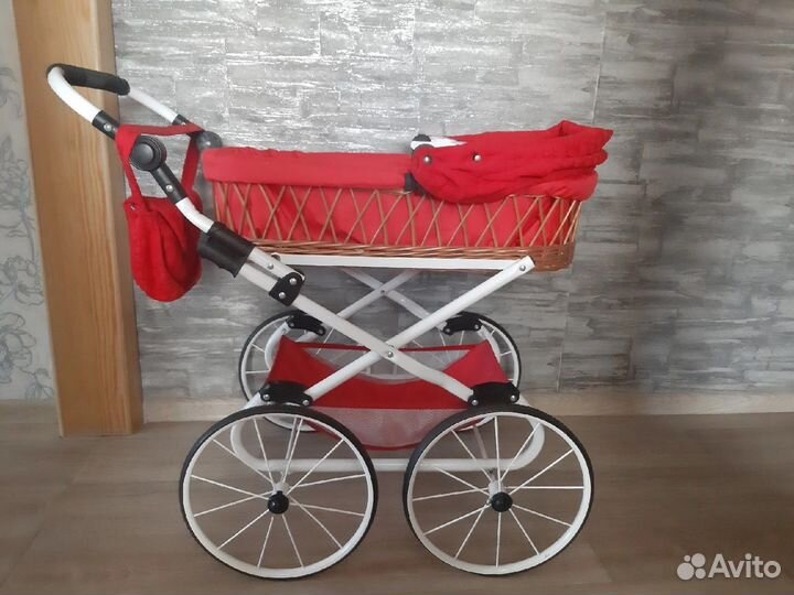 Детская коляска для кукол