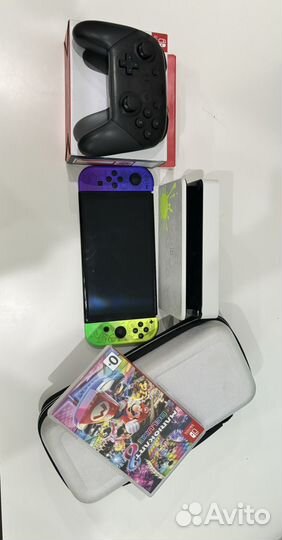 Nintendo switch oled с играм+ джостик+ чехол