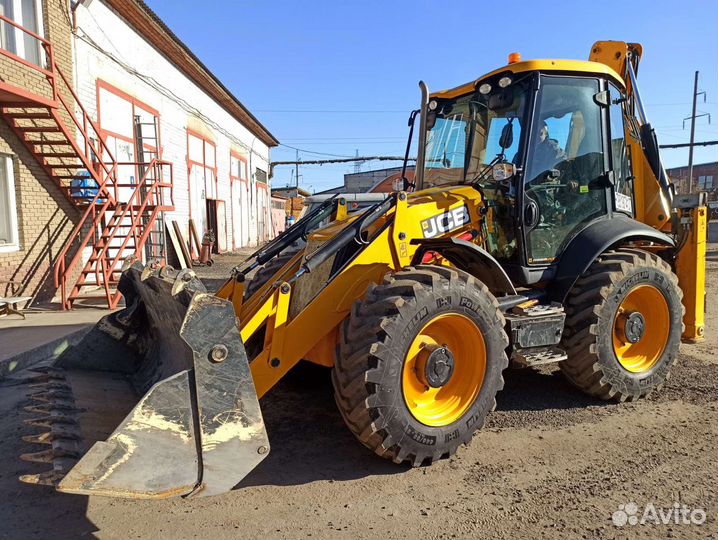 Услуги экскаватора-погрузчика JCB 4CX