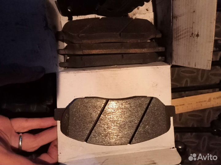 Киа Соренто комплект передних колодок