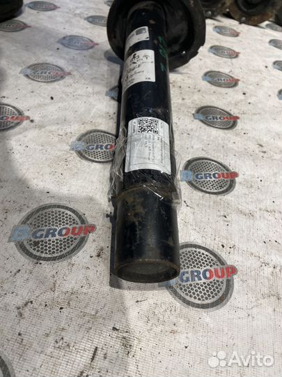 Амортизатор передний Лев. 31316759561 бмв 3 серия