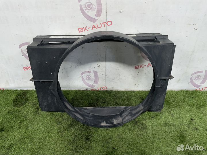 Диффузор радиатора Chevrolet Tahoe GMT400