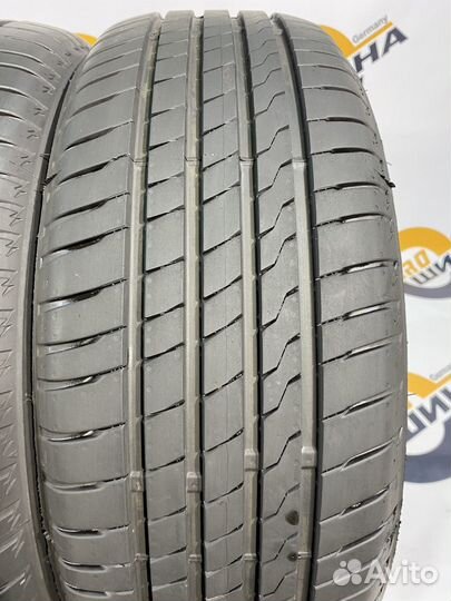 Firestone Roadhawk 215/55 R17 97H