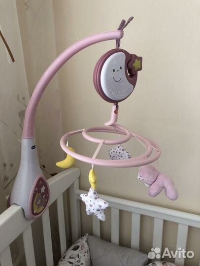 Chicco детский музыкальный мобиль на кроватку