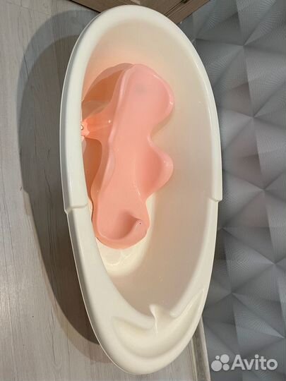 Ванночка с горкой для купания