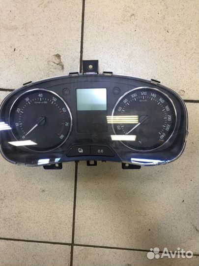 Панель приборов Skoda Fabia 2