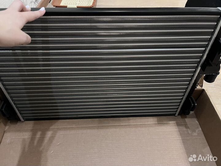 Радиатор кондиционера на renault logan 2