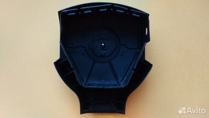 Подушка безопасности в руль Nissan Tiida