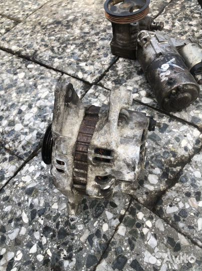 Генератор Pajero 2