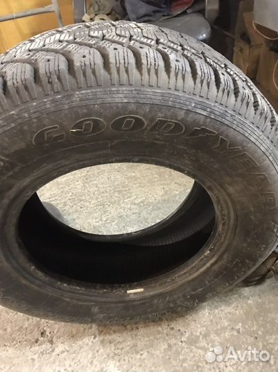 Bridgestone Eager 245/70 R16