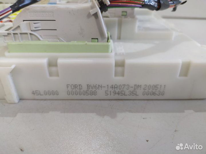 Блок предохранителей салонный Ford Focus 3