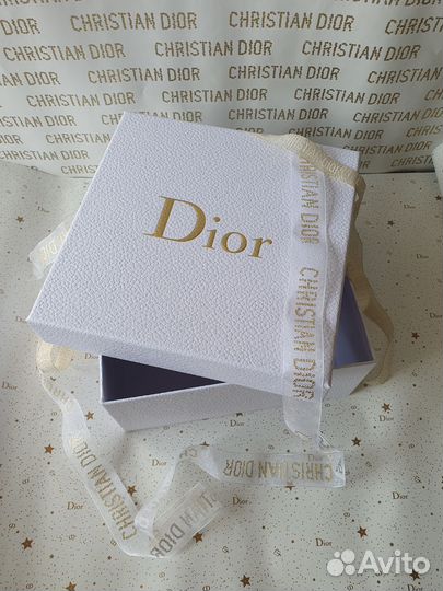 Брендовые коробки Dior