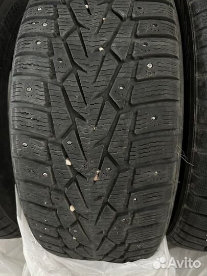 Nokian Tyres Hakkapeliitta 7 225/55 R17 97T