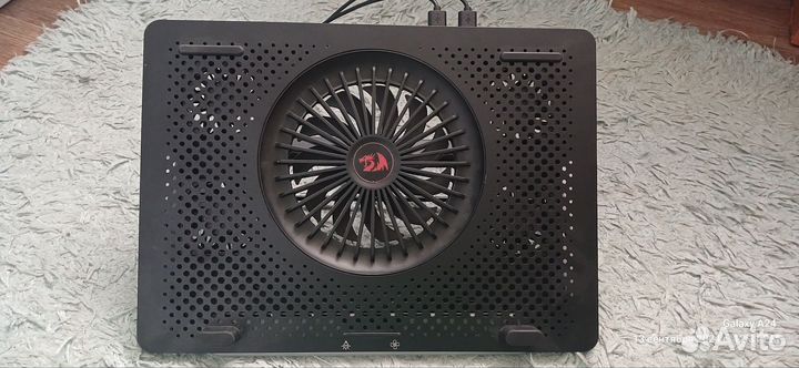 Подставка с охлаждением для ноутбука новая