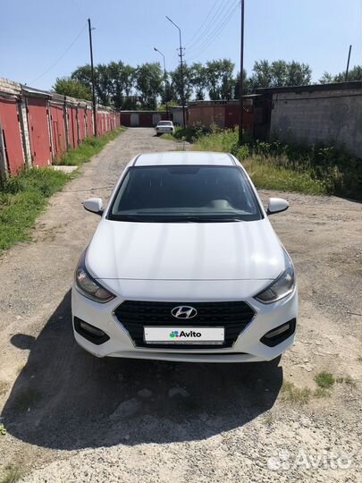 Hyundai Solaris 1.4 AT, 2017, 150 000 км