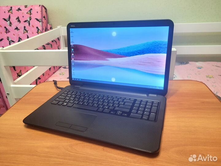 Ноутбук Dell 17,3