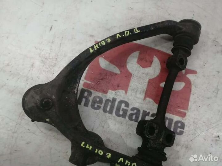 Рычаг передний левый Toyota Hiace LH107G 3L 1990