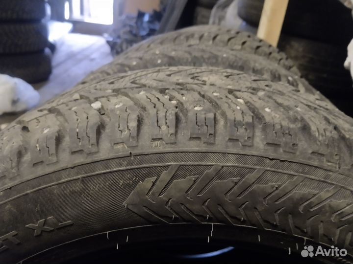 Nokian Tyres Hakkapeliitta 8 185/65 R15