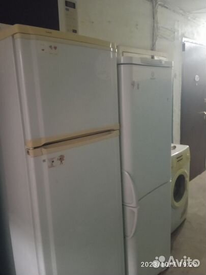 Холодильник бу