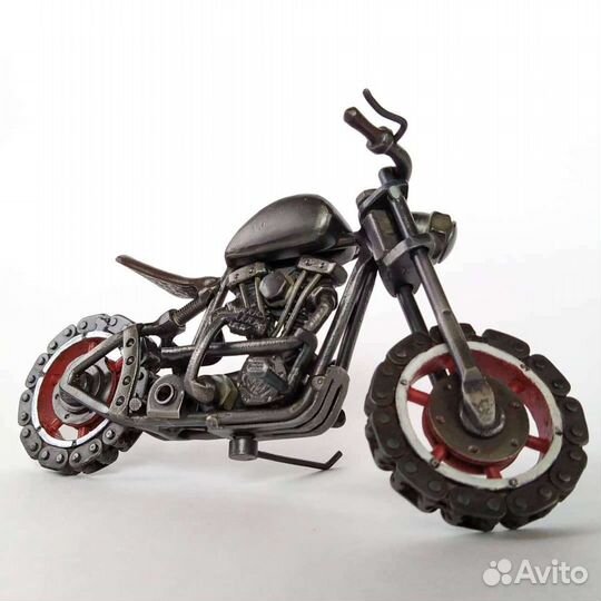 Скульптура из металла