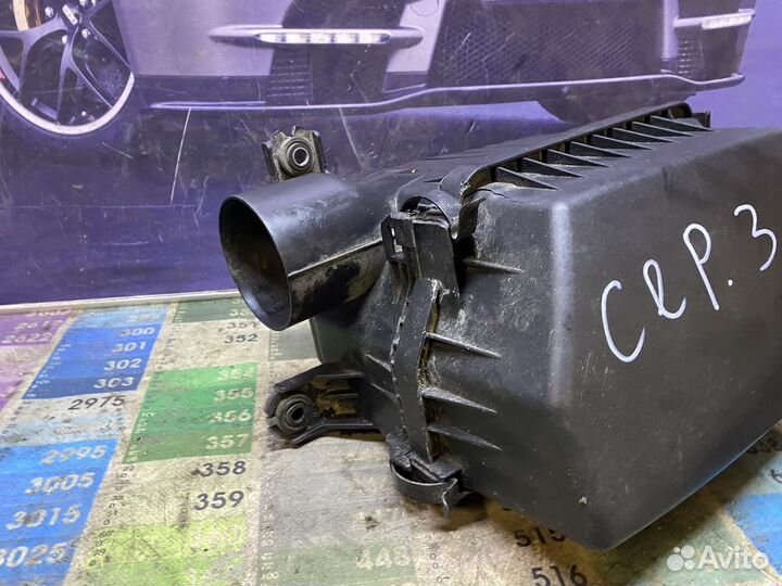 Корпус воздушного фильтра на kia cerato3