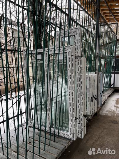 Пластиковые окна на заказ / Остекление