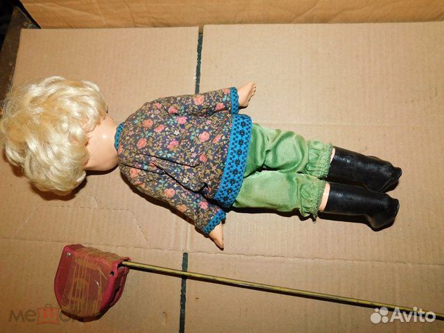 Антикварная игрушка 