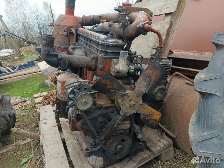 Двигатель Д240