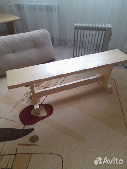 Скамейка деревянная