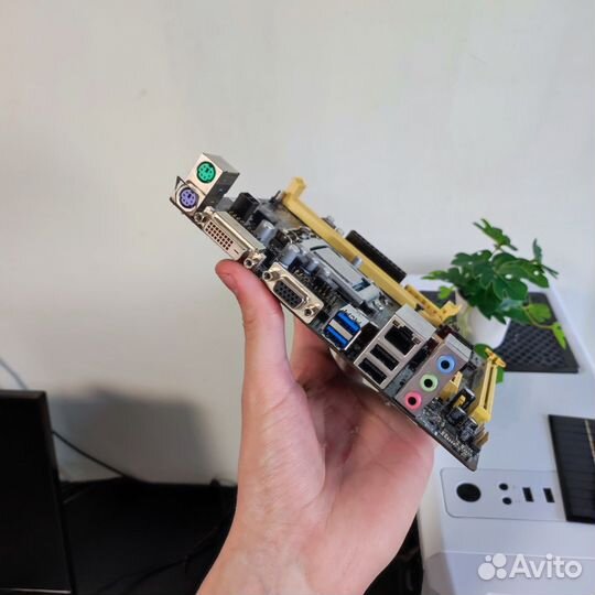 Материнская плата 1150, H81