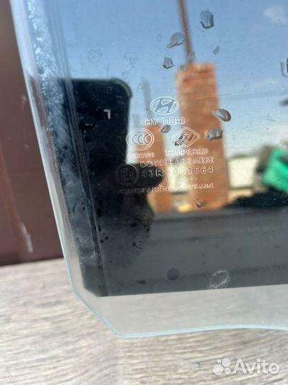 Стекло двери заднее правое Hyundai Accent седан