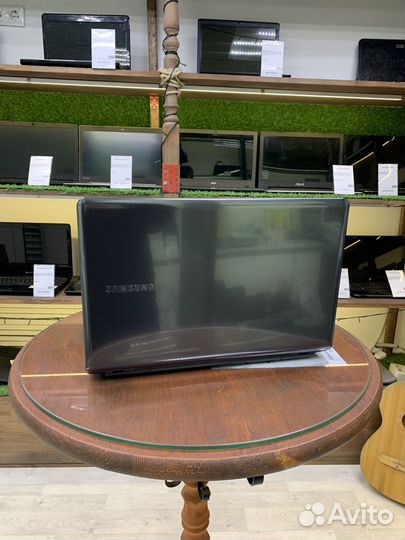 Ноутбук Samsung 4 ядра