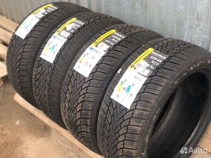 Roadmarch Winter XPro 888 225/45 R17 93V