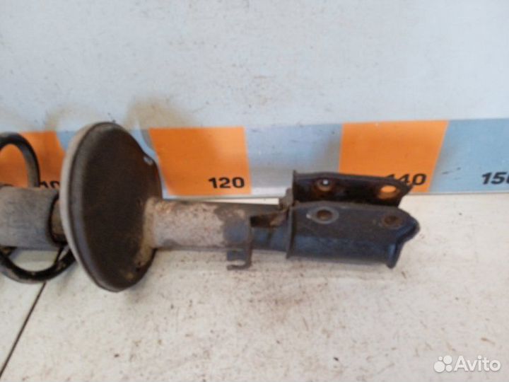 Амортизатор передний Nissan Almera G15 1.6 2014