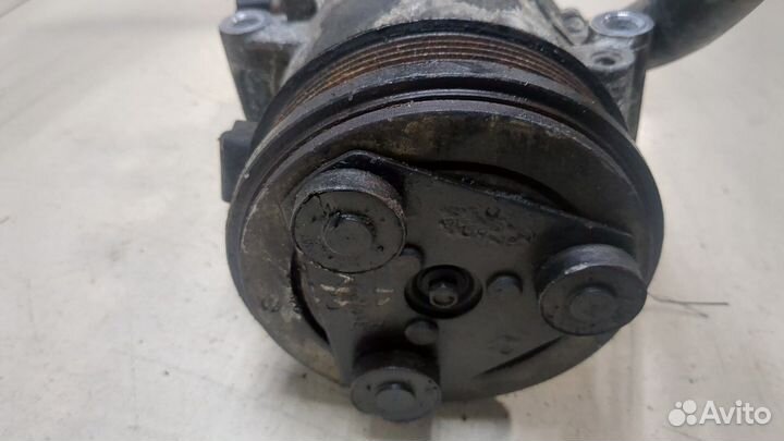 Компрессор кондиционера Ford Kuga