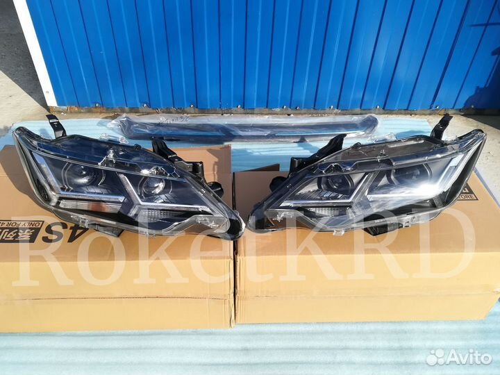 Фары Toyota Camry 55 14-2017 Стиль lambo