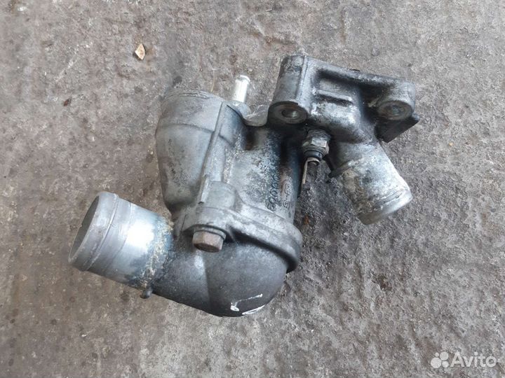 Корпус термостата mitsubishi lancer 9 1.6