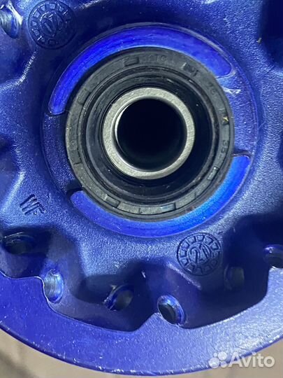 Ступица колеса переднего 21