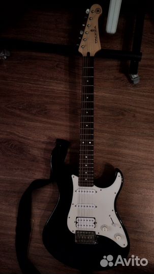 Электрогитара yamaha pacifica 012