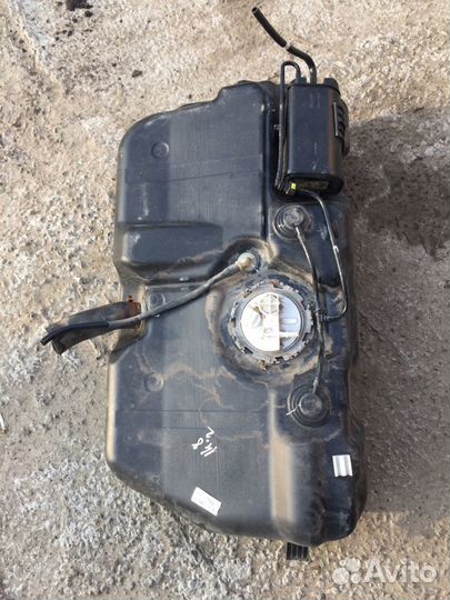 Лада Калина топливный бак
