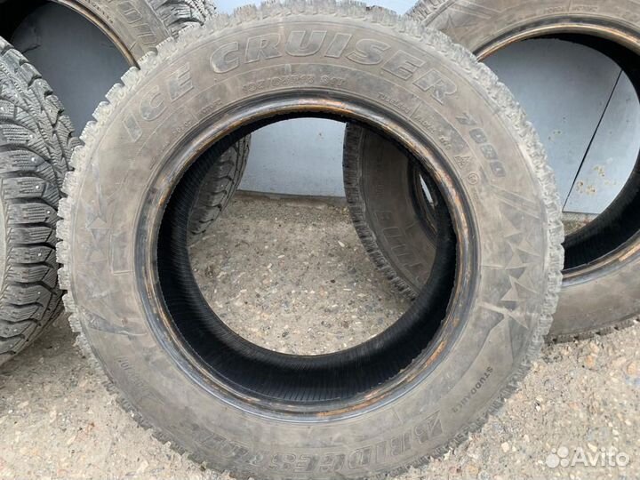 Bridgestone Ice Cruiser 7000 195/65 R15