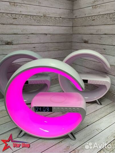 Smart лампа с б/п зарядкой. Разные цвета подсветки