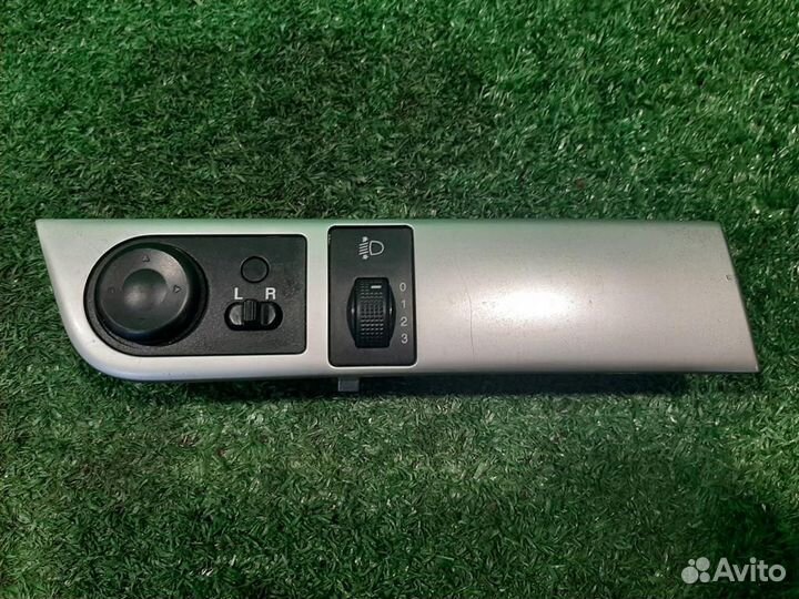 Блок кнопок Chevrolet aveo T255 2009