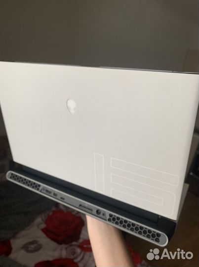 Dell Alienware m15 r2 intel core i7 2.60GHz