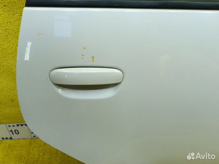 Дверь боковая задняя правая Mitsubishi Colt