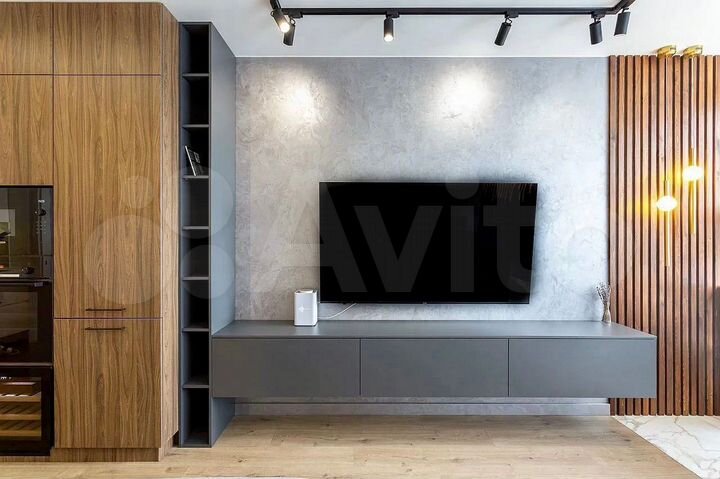 2-к. квартира, 55 м², 15/18 эт.