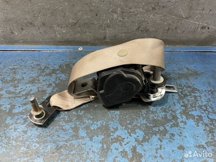 Ремень задний левый Ford Explorer 4 U251